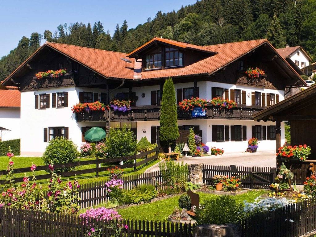 Keller - Seeblick in Hopfen am See, Bayerisch Schwaben
