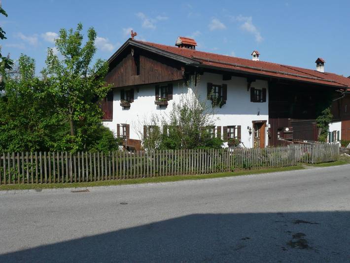 Ferienwohnung für 6 Personen, mit Terrasse und Garten in Halblech