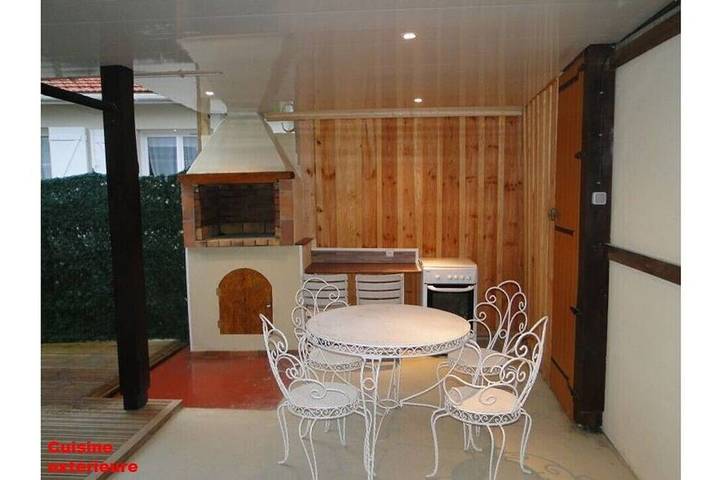 Casa de vacaciones para 4 personas, con jardín además de terraza y jacuzzi, Se admiten mascotas - 1