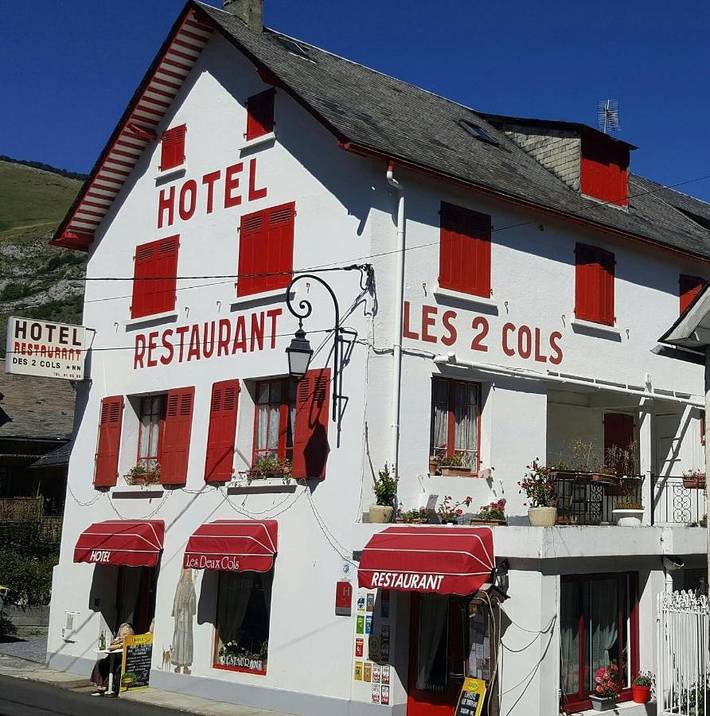 Hôtel, avec Terrasse ainsi que Jardin et Vue