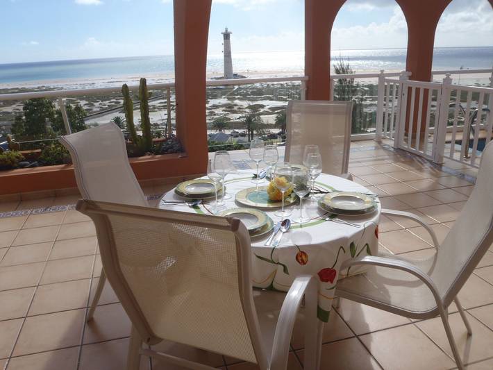 Gîte pour 5 personnes, avec piscine et terrasse dans Morro del Jable - 4