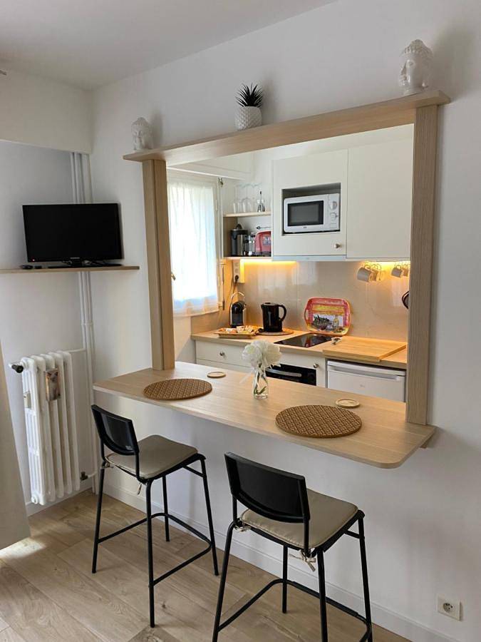 Gîte pour 2 personnes, avec vue, animaux acceptés dans Casino De Menton