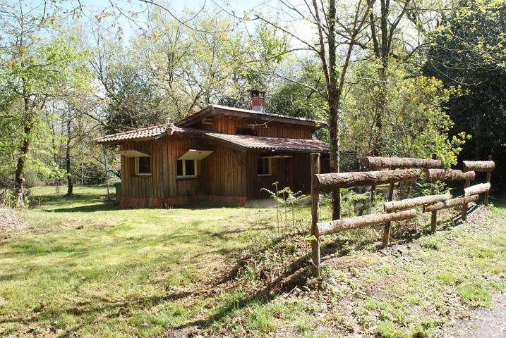 Chalet pour 2 personnes, avec Terrasse ainsi que Jardin et Vue