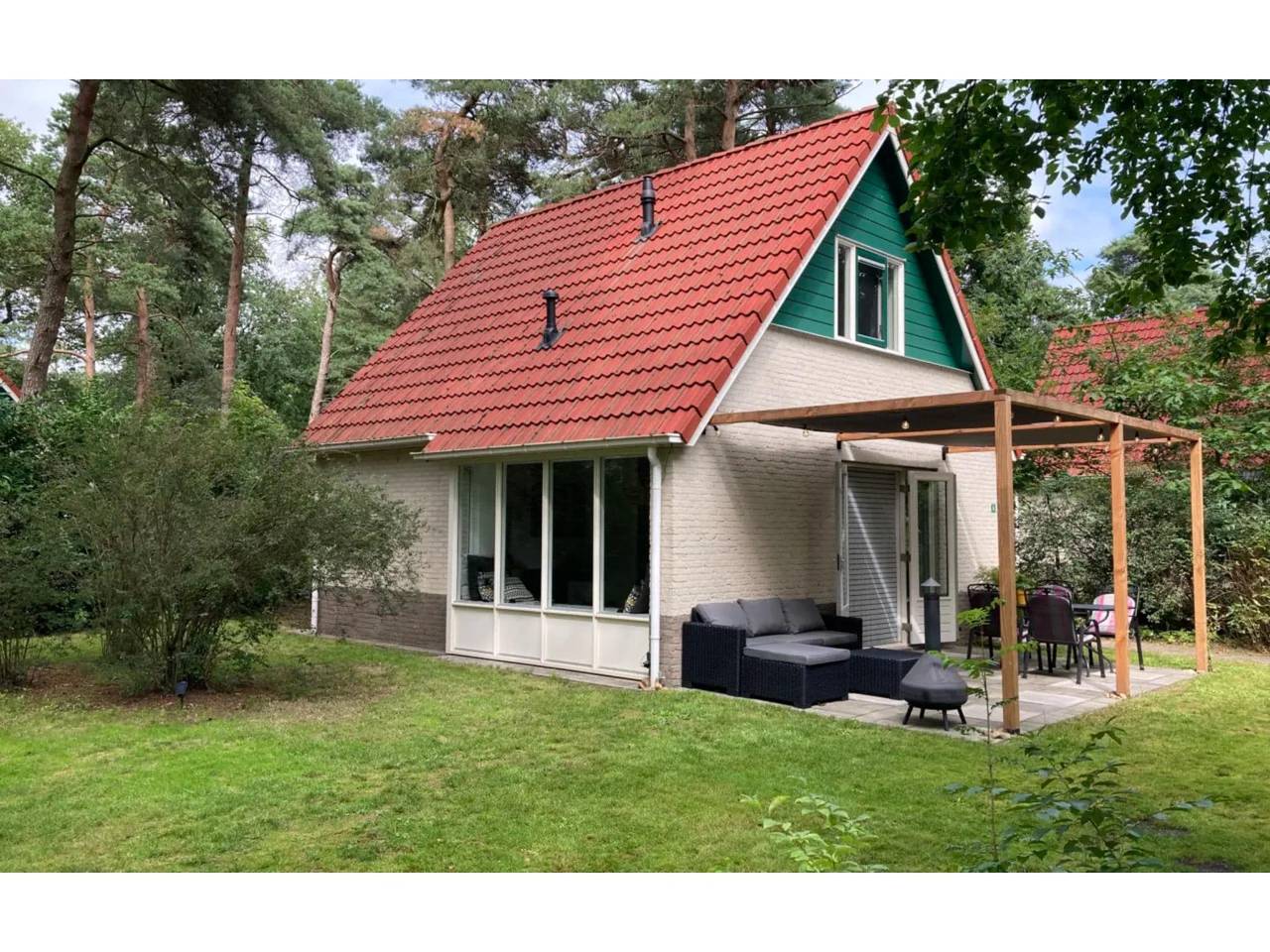 Bosvilla in Markelo met Zonnige Tuin in Markelo, Twente