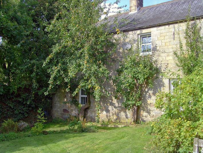 Cottage for 10 people, with Garden in Northumberland