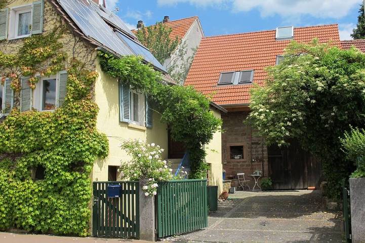 Ferienhaus für 2 Personen, mit Garten in Bessenbach
