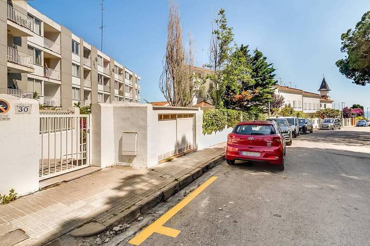 Holiday apartment for 4 people, with garden and balcony - 1