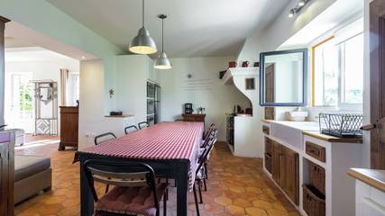 Villa pour 8 Personnes dans Grasse, Région de Cannes, Photo 2