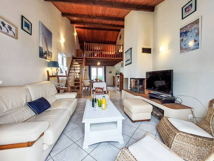 Location de vacances pour 10 personnes, avec terrasse et jardin dans Plage De La Bosse L Epine - 3