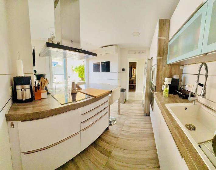 Four-Bedroom House in Rivas-Vaciamadrid, Área Metropolitana de Madrid