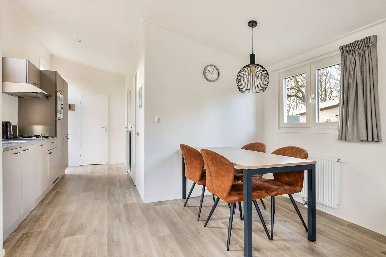 Prachtig 4 persoons chalet op bosrijk landgoed. in Hooghalen, Drenthe