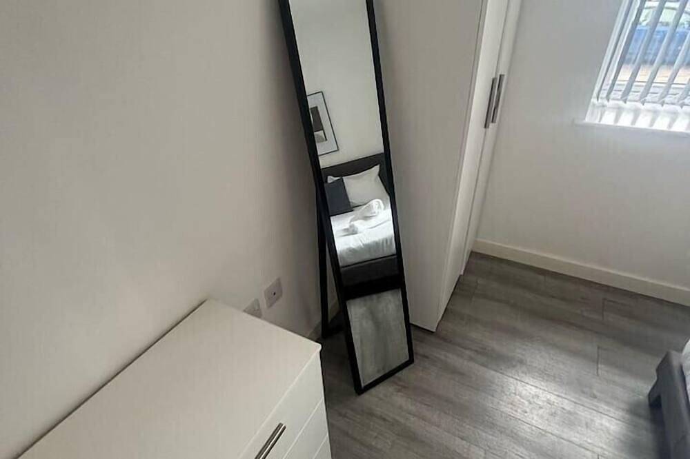 Ganze Wohnung, Apartment-Eigenes Badezimmer-1-Bed in Wigan, Greater Manchester