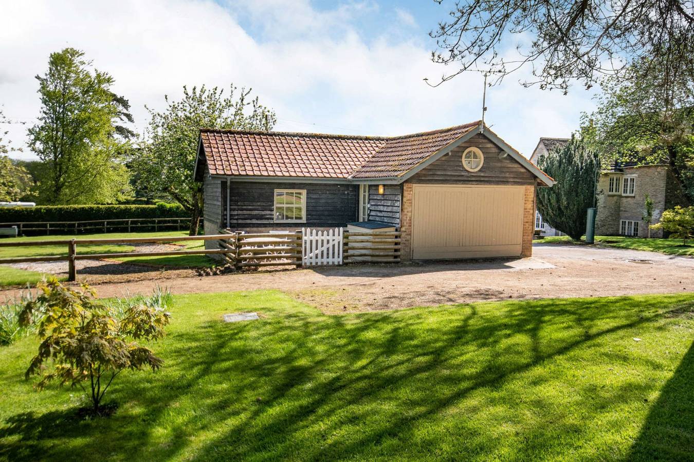 Orchard Cottage, Didmarton in Gloucestershire