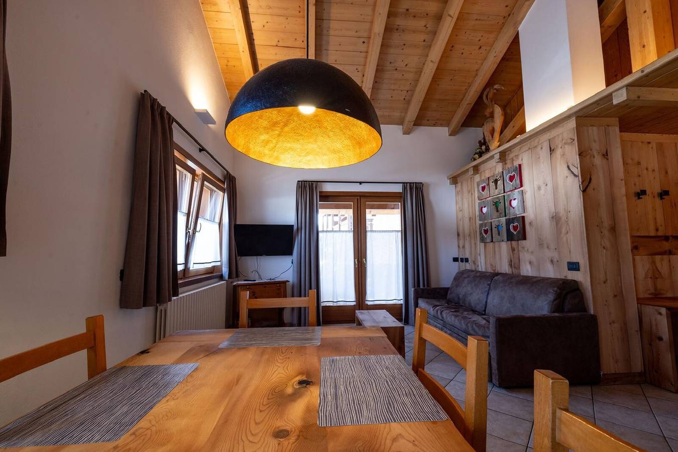 Appartamento intero, Appartamento 'Gerry House' con vista sulle montagne, balcone e Wi-Fi in Livigno (Borgo), Livigno