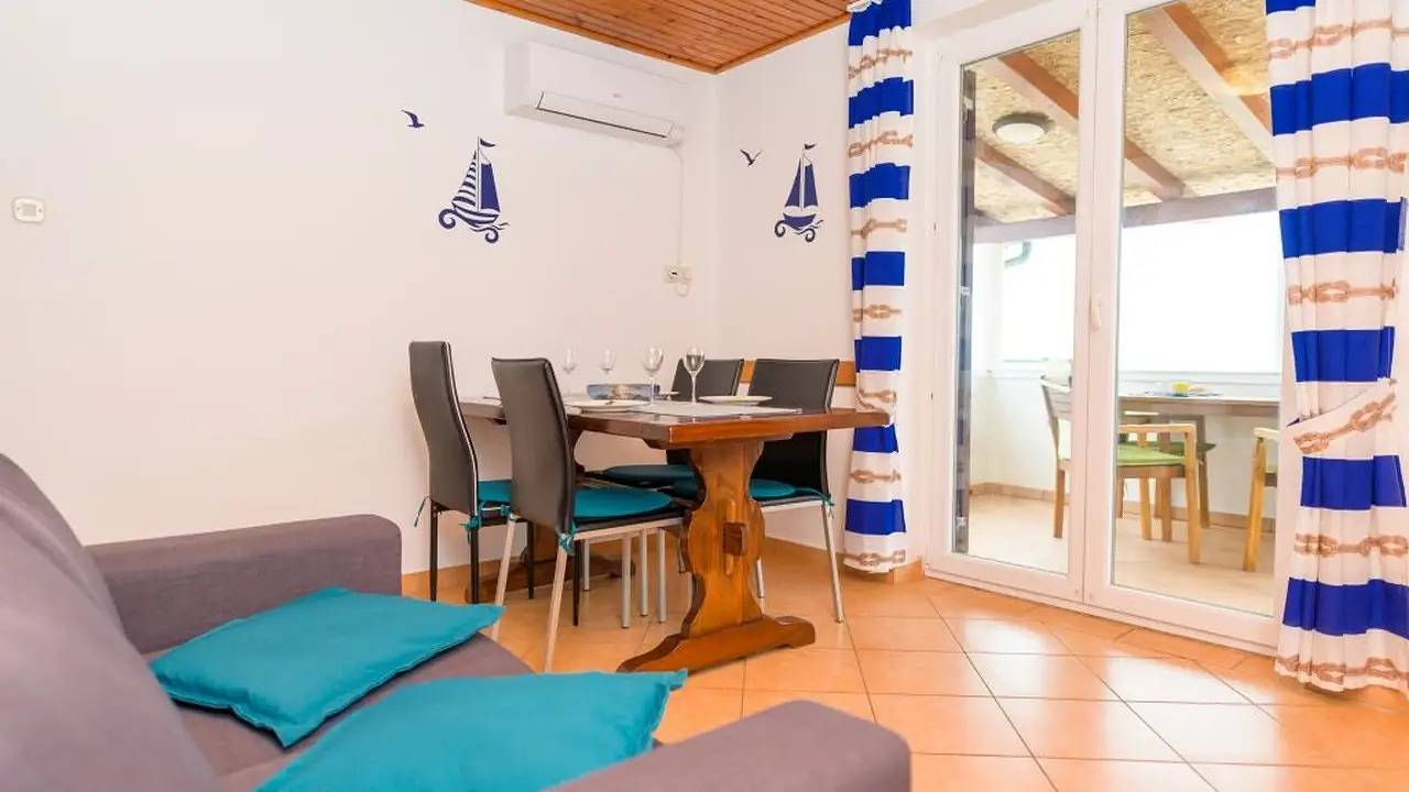 Ganze Ferienwohnung, Ferienwohnung für 4 Personen (44 m²) in Nerezine in Nerezine, Kvarner Inseln