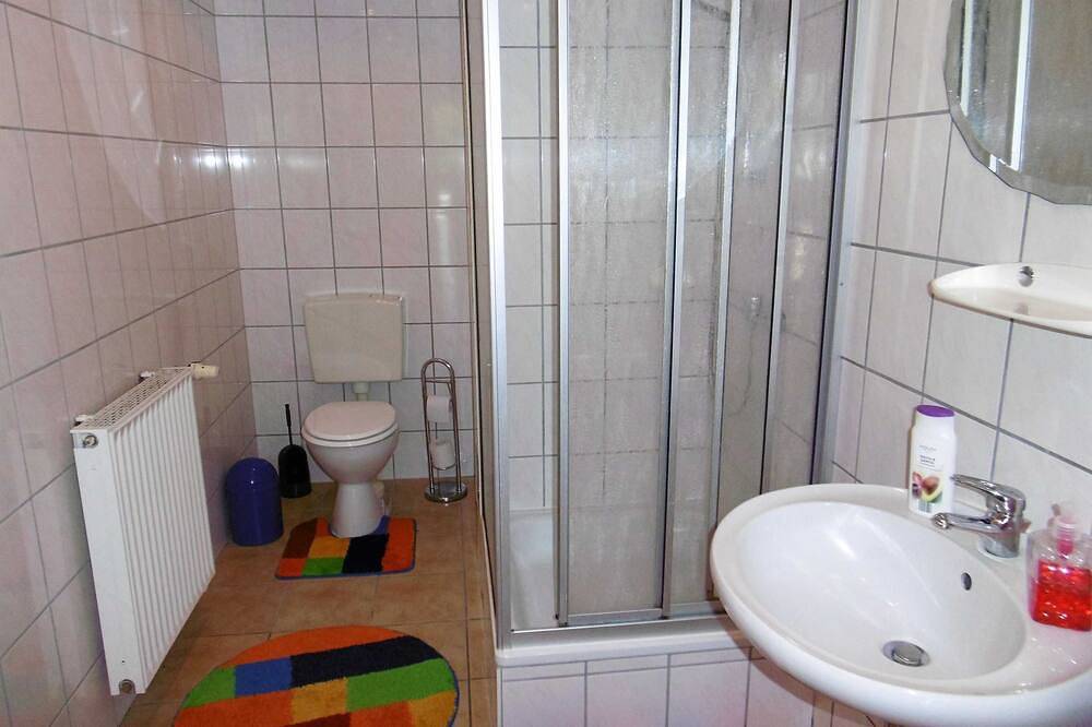 Ganze Wohnung, Rügen-Fewo 67/2 - Fewo 50m² in Thesenvitz, Bergen auf Rügen