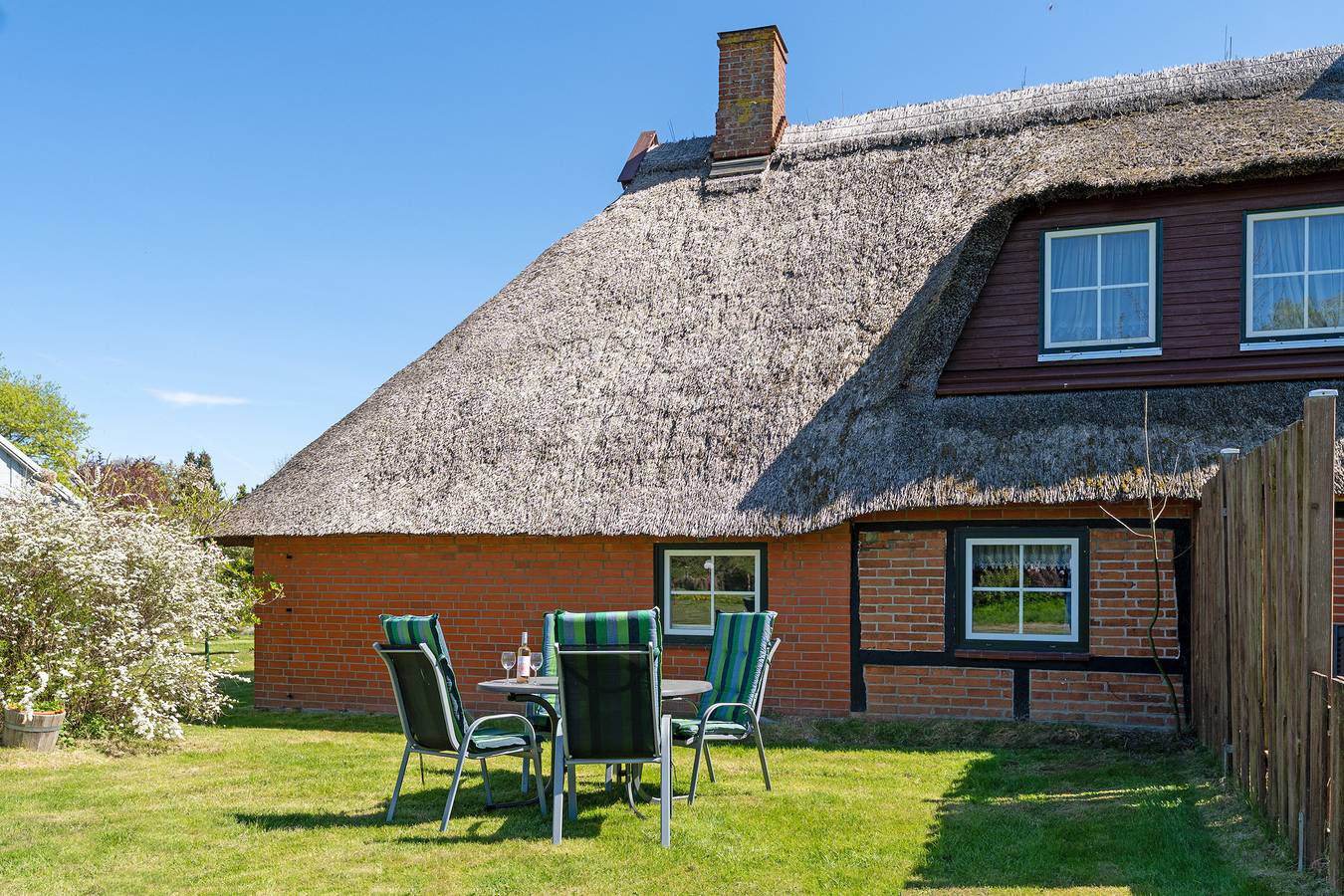 Ganze Ferienwohnung, Alte Dorfstraße 29 Reetungsboot in Behrensdorf, Hohwachter Bucht