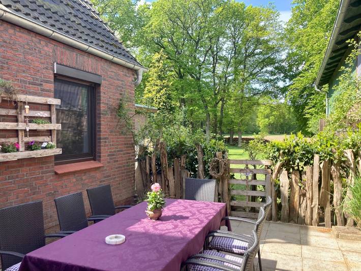 Ferienhaus für 8 Personen, mit Terrasse und Garten sowie Ausblick in Cuxland