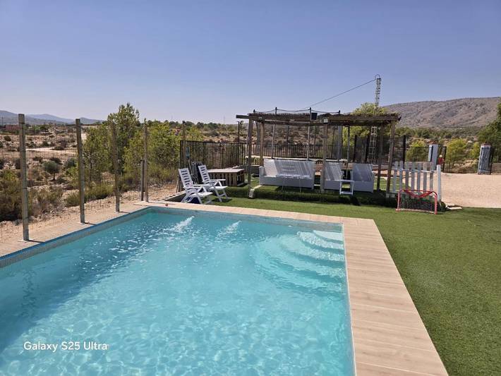 Casa rural para 7 personas, con vistas además de terraza y piscina en Comunidad Valenciana - 3