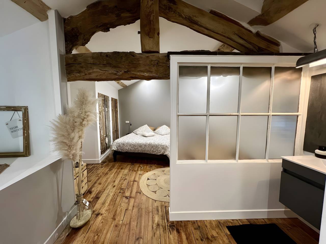 Chambre d'hôtes 'Pampa' avec terrasse partagée, jardin commun et Wi-Fi in Riom, Puy-de-Dôme