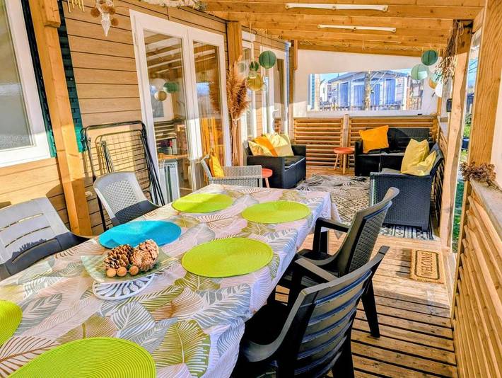 Camping pour 8 personnes, avec vue ainsi que piscine et jardin près du Canal du Midi - 4