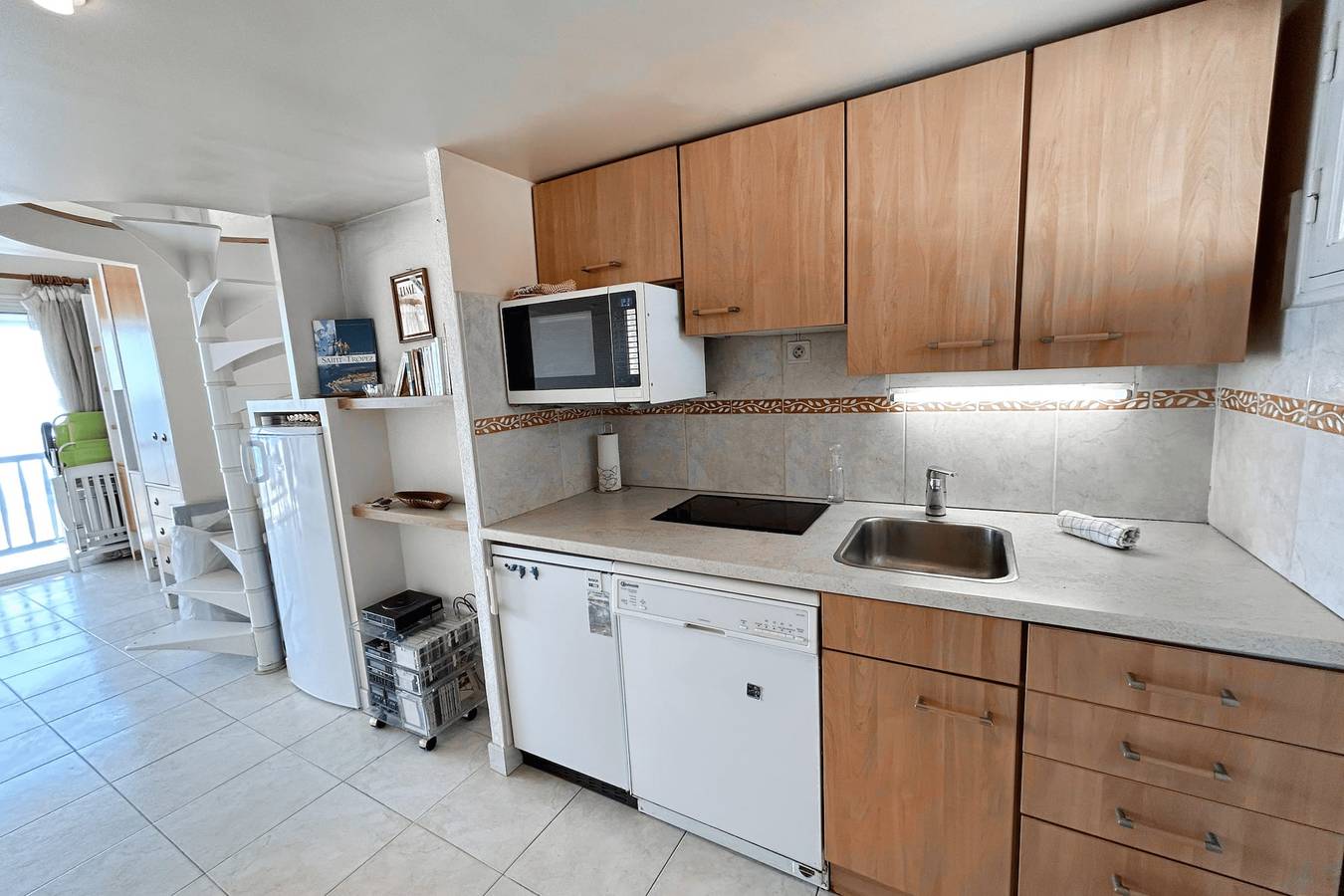 Apartamento entero, Charming Apartment on the Beach with A/C in Port Grimaud, Grimaud