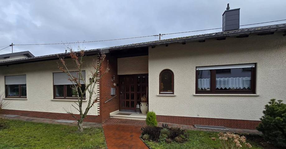 Ferienwohnung für 2 Personen, mit Garten und Ausblick sowie Balkon - 1