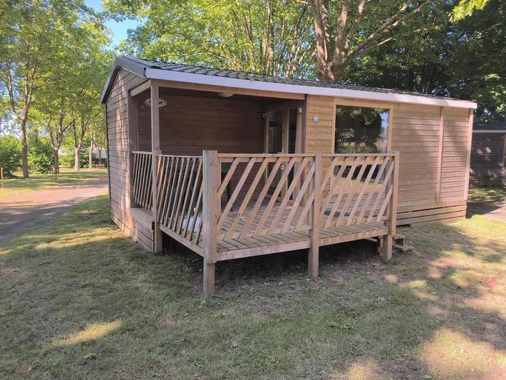 Location de vacances pour 6 personnes, avec piscine et sauna ainsi que jardin et terrasse dans Essarts-en-Bocage - 2