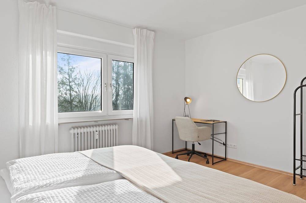 Ganze Wohnung, Roomfall Apartment am Kurpark mit Tg & Wifi & Balkon in Bad Rappenau, Kraichgau