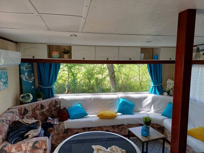 Mobil home pour 6 personnes, avec terrasse à Semussac - 3