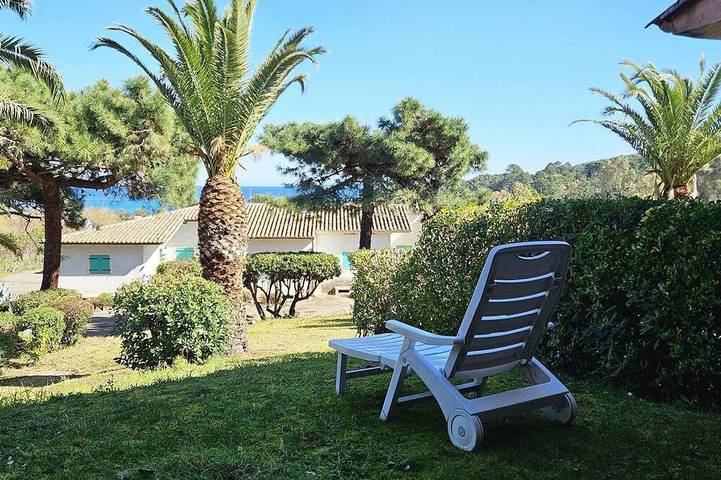 Apartamento de vacaciones para 4 personas, con piscina y jardín - 1
