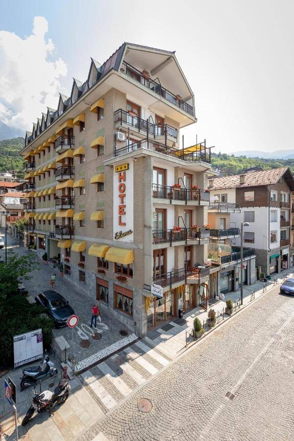 Hôtel pour 2 personnes, avec jacuzzi ainsi que jardin et sauna
