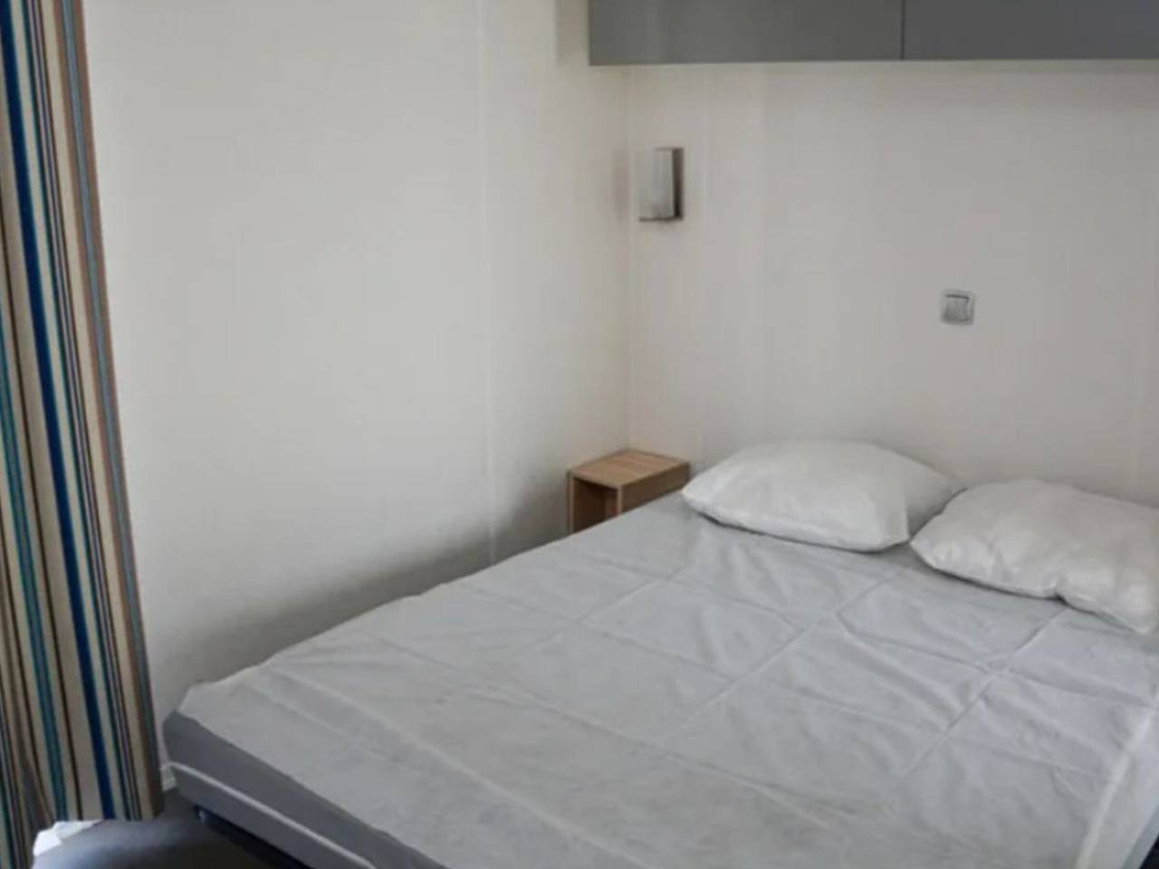 Cozy mobile home with terrace - 6 guests in Lattes, Côte d'Améthyste