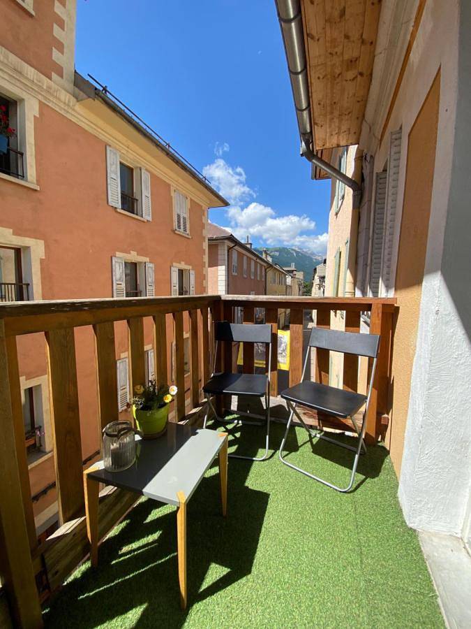 Appartement entier, Duplex 60m2 vieux centre avec balcon in Barcelonnette, Val d’Allos