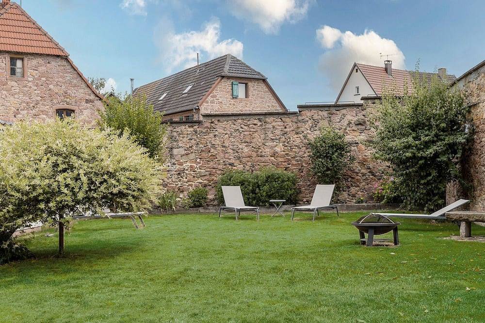 Gîte Confortable 2 Pers, Parking, Terrasse Privative - Merxheim in Merxheim, Région de Guebwiller
