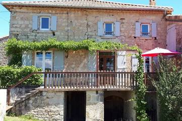 Gîte pour 5 personnes, avec balcon à Saint-Genest-de-Beauzon