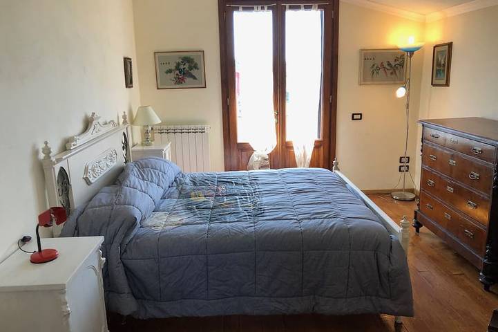 Villa  luminosa di campagna, con veranda, piscina, giardino, vicino Firenze in Buggiano, Provincia di Pistoia