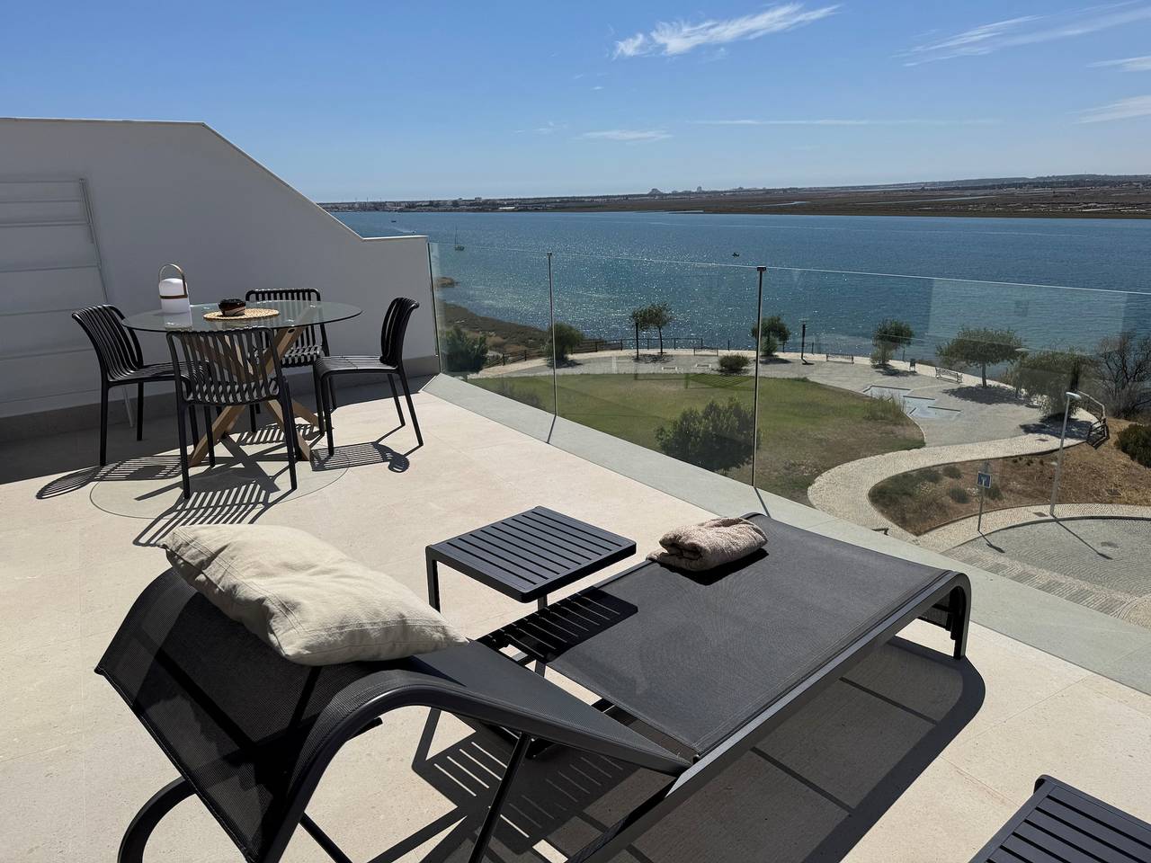 Apartamento entero, Casas Riverview - Ático frente al Guadiana Ayamonte Ahr71Ap25 in Ayamonte, Costa de la Luz