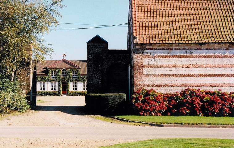 Gîte pour 3 personnes, avec Terrasse et Jardin à Vironchaux