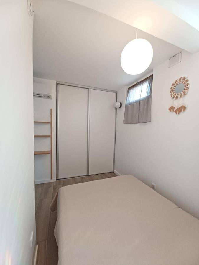 Location de vacances pour 8 personnes, avec vue ainsi que jardin et piscine, adapté aux familles à Galéria - 3