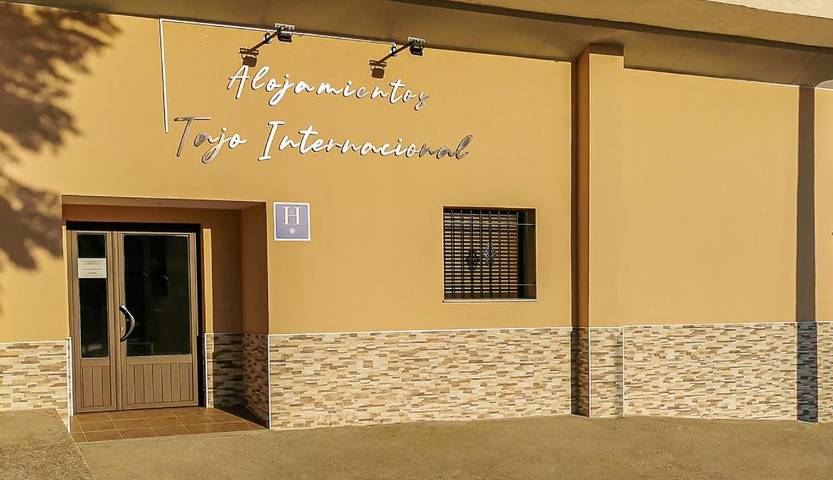 Casa de huéspuedes para 2 personas, Se admiten mascotas en Comarca de Alcántara