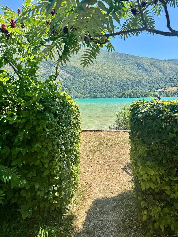 Camping pour 4 personnes, avec vue ainsi que terrasse et vue sur le lac - 1