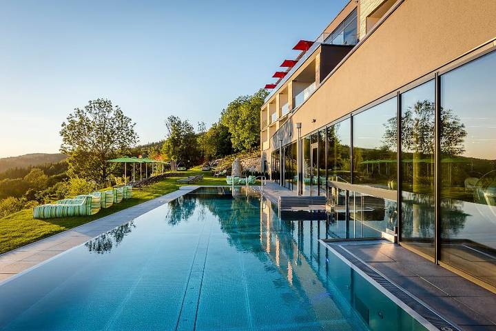 Hotel für 2 Personen, mit Whirlpool und Garten sowie Pool und Sauna - 1