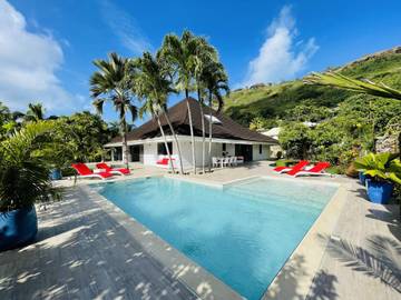 Cottage pour 6 personnes, avec jardin et terrasse dans Bora Bora