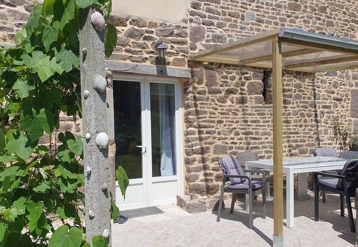 Gîte pour 6 personnes, avec jardin et terrasse à Ver (homonymie) - 4