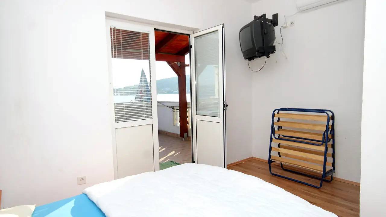 Ganze Ferienwohnung, Ferienwohnung für 4 Personen (30 m²) in Mrljane in Nevidane, Pasman