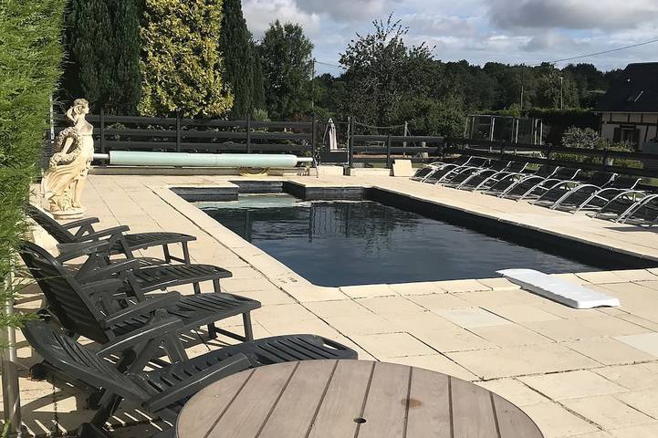 Gîte pour 9 personnes, avec Terrasse ainsi que Jardin et Sauna à Criquetot-sur-Longueville