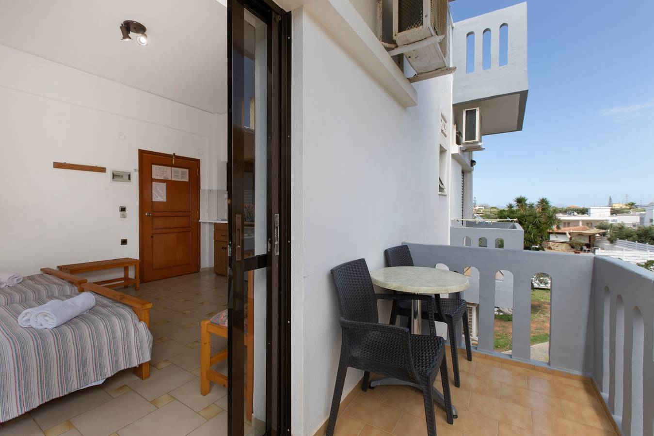Estudio entero, Estudio 'Popi Budget 2 Adultos' con vistas a la montaña, Wi-Fi y aire acondicionado in Agia Marina, Region de Chania