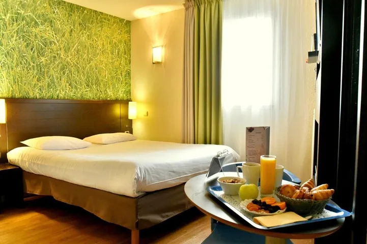 Hotel para 5 personas, con jardín y vistas, Se admiten mascotas - 1