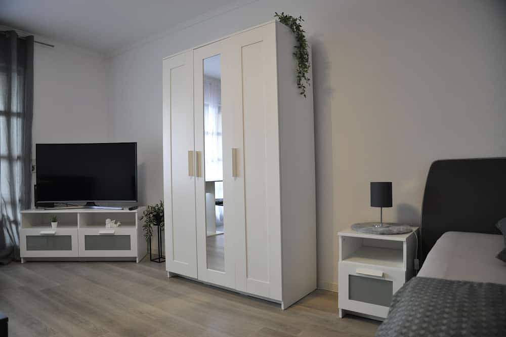 Ganze Wohnung, Comfort Apartment's - Ruhe Oase - 1Zkb\nbalkon 1-2Personen Self-Check-in 24h in Bad Nauheim, Wetterau